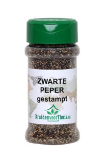 Zwarte peper gestampt